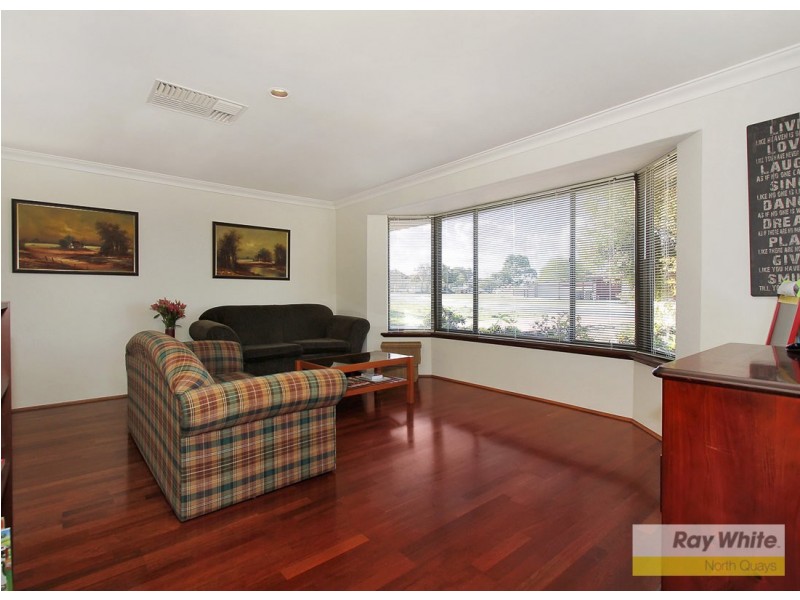 1 Lucine Court, Heathridge WA 6027