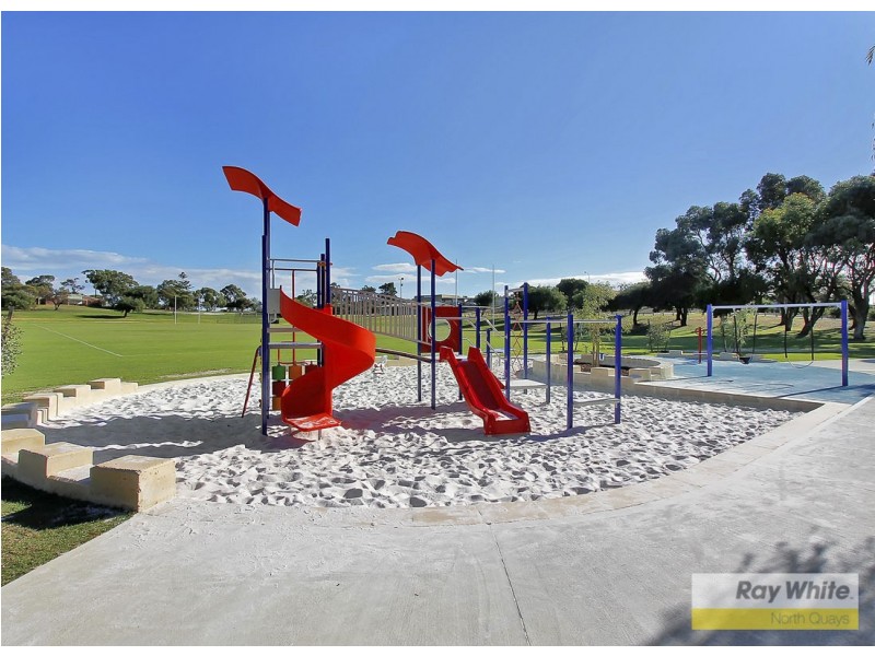 1 Lucine Court, Heathridge WA 6027