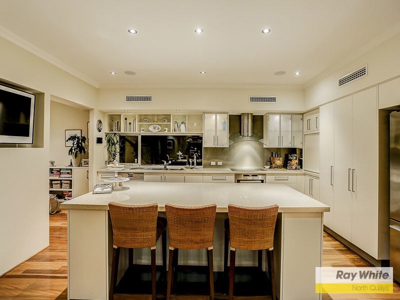 18 Tahiti Lane, Hillarys WA 6025