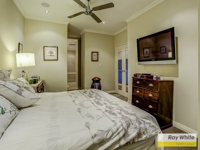 18 Tahiti Lane, Hillarys WA 6025