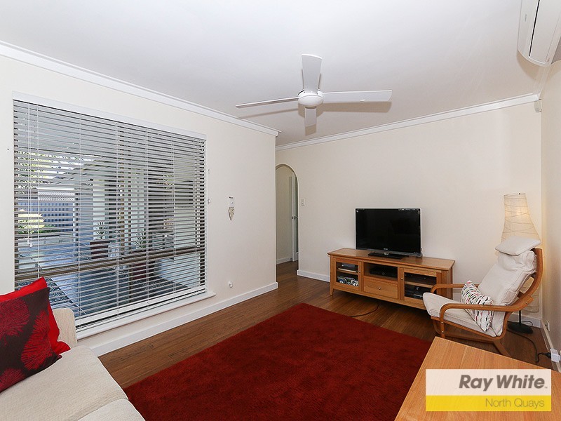 21 Fitzpatrick Way, Padbury WA 6025