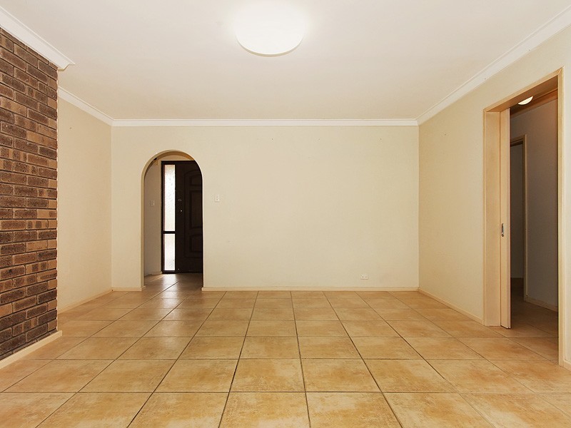 19 Newgate Street, Alexander Heights WA 6064