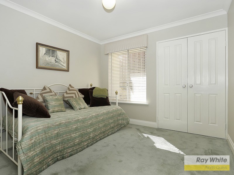 4 Seville Close, Hillarys WA 6025