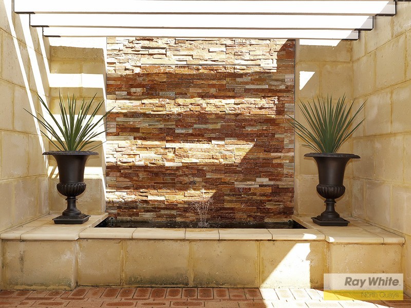 4 Seville Close, Hillarys WA 6025