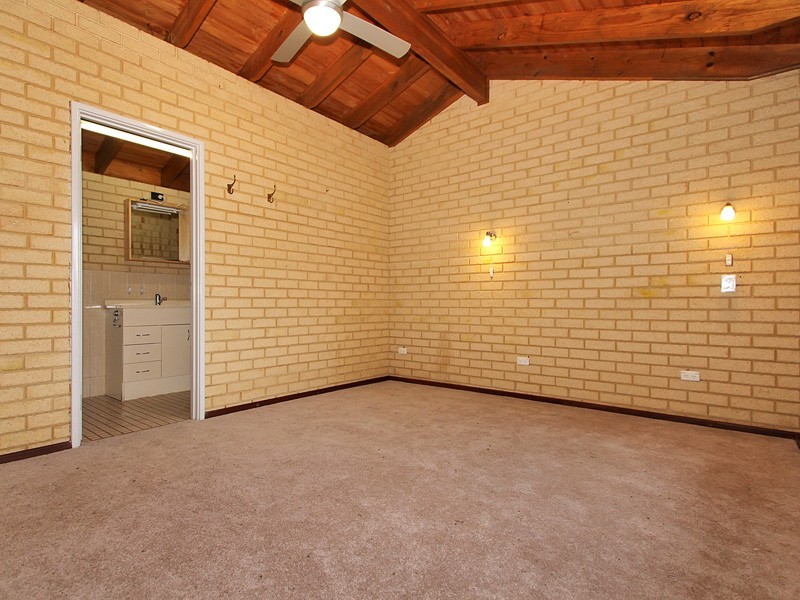 1 Carbridge Way, Duncraig WA 6023