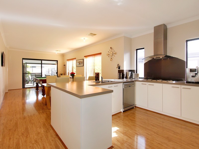 62 Stockholm Road, Wanneroo WA 6065