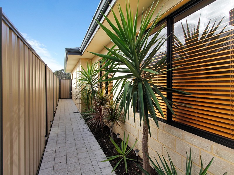 62 Stockholm Road, Wanneroo WA 6065