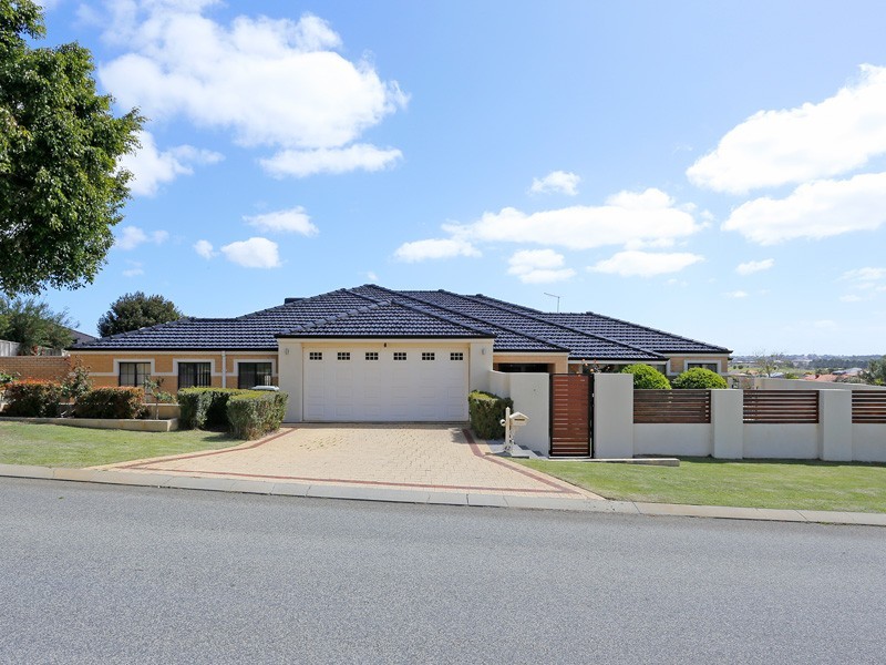 42 Rayner Drive, Landsdale WA 6065