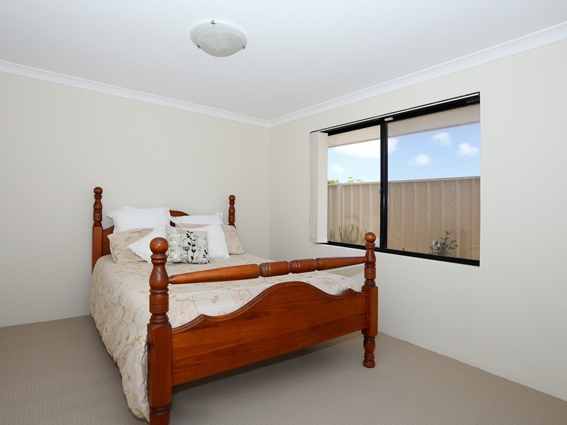 42 Rayner Drive, Landsdale WA 6065