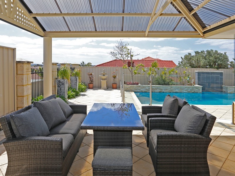 42 Rayner Drive, Landsdale WA 6065