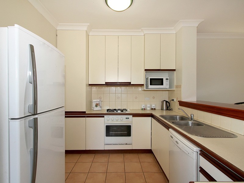 30 Allinga Crescent, Craigie WA 6025