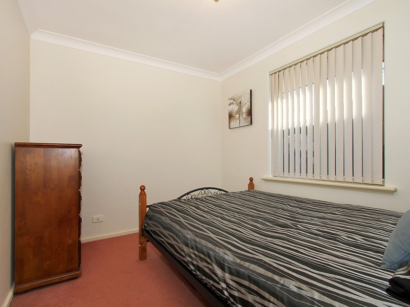 30 Allinga Crescent, Craigie WA 6025