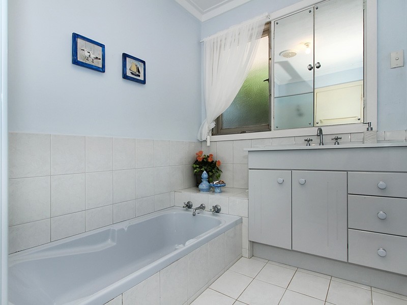 43 Buchanan Way, Padbury WA 6025