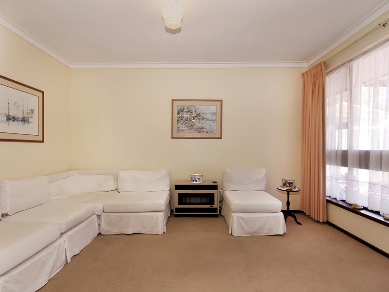 43 Buchanan Way, Padbury WA 6025