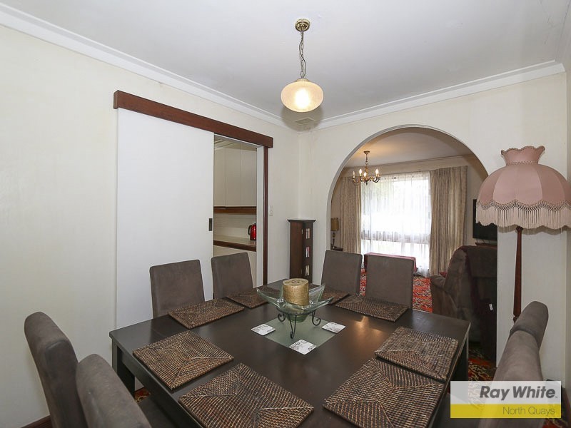 11 Strathaven Crescent, Greenwood WA 6024