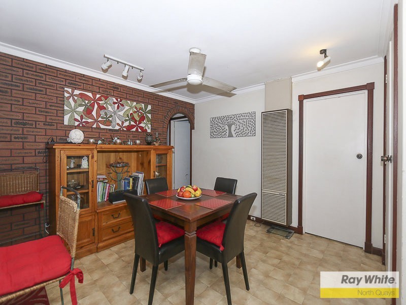 11 Strathaven Crescent, Greenwood WA 6024