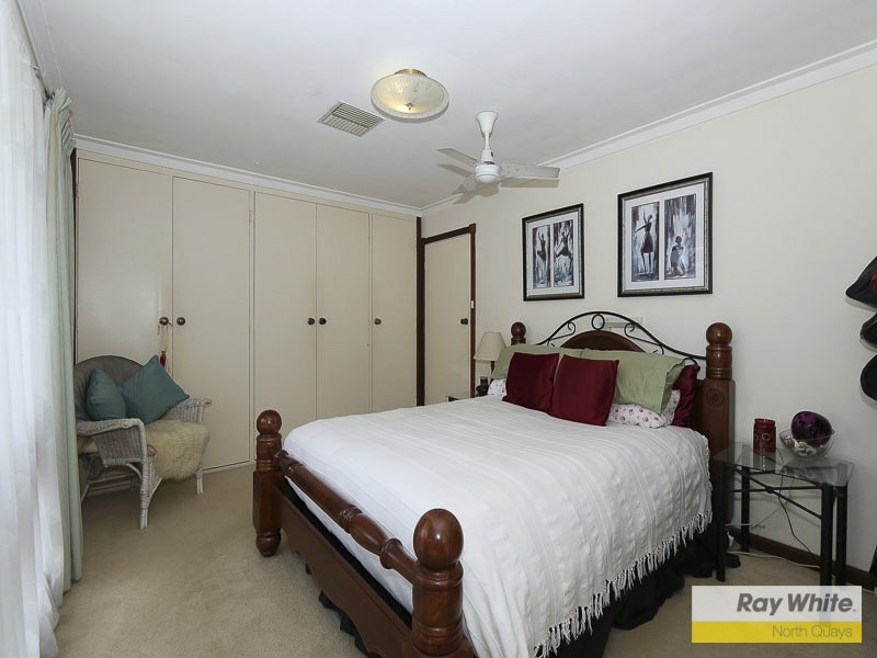 11 Strathaven Crescent, Greenwood WA 6024