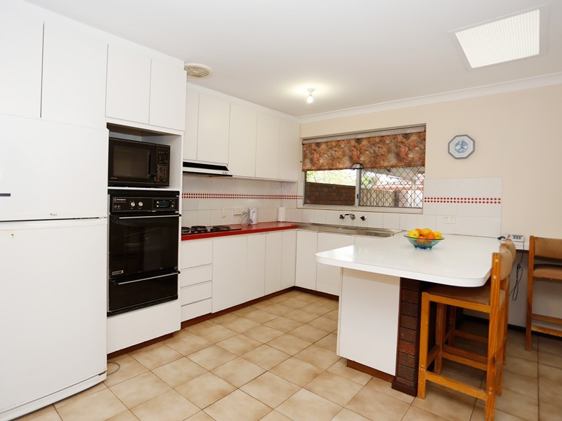 20 Maree Street, Hamersley WA 6022