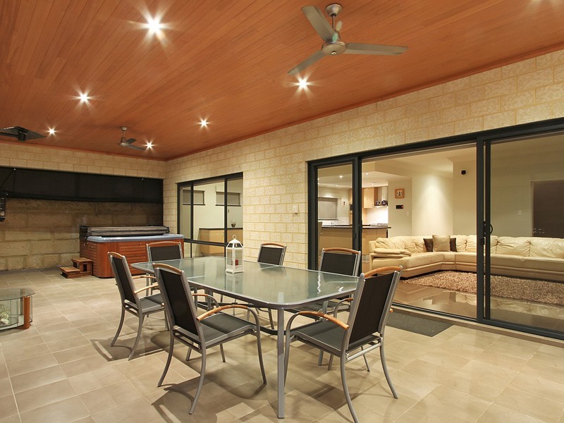 12 Jacolite Street, Darch WA 6065