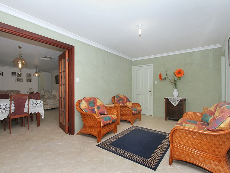 20 Durban Crescent, Kingsley WA 6026