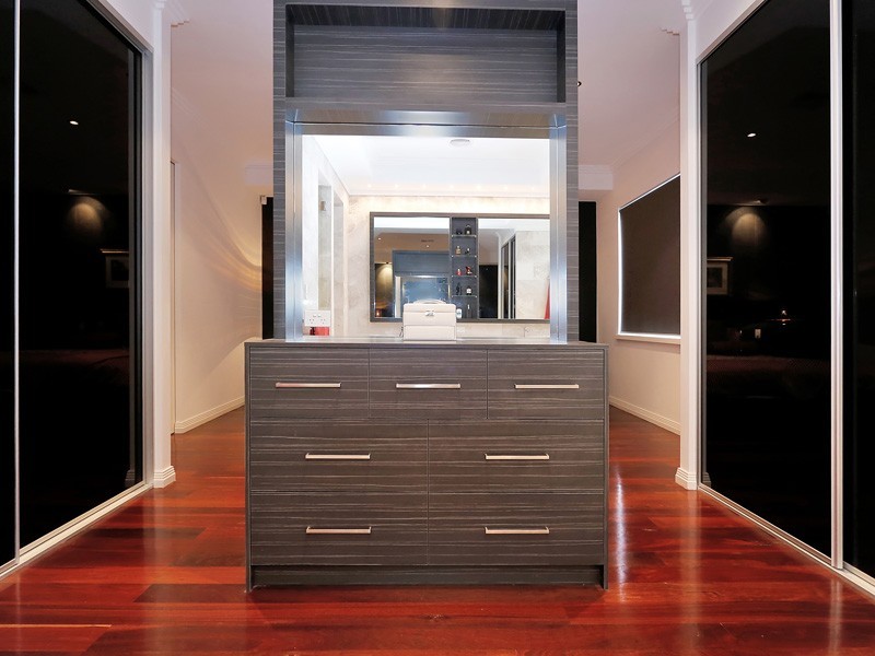 17 Calderstone Rise, Landsdale WA 6065