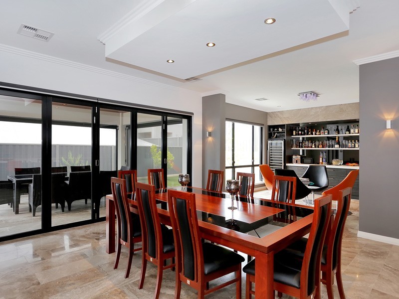 17 Calderstone Rise, Landsdale WA 6065