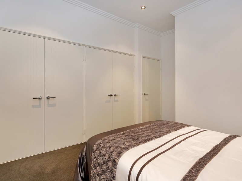 17 Calderstone Rise, Landsdale WA 6065