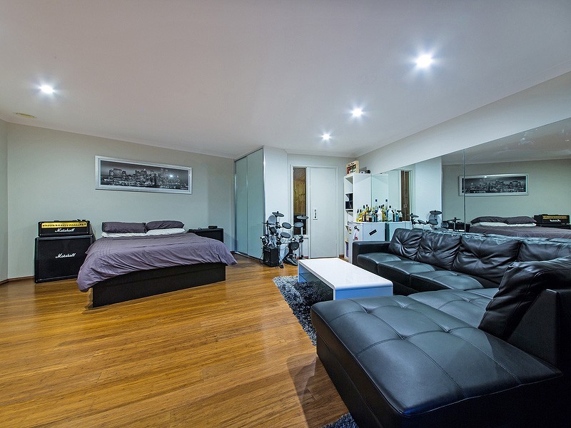 6 Plymouth  Cove, Ocean Reef WA 6027