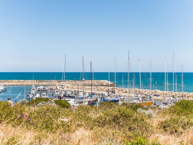 31 Sovereign Drive, Two Rocks WA 6037