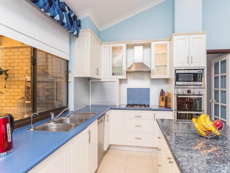 31 Sovereign Drive, Two Rocks WA 6037