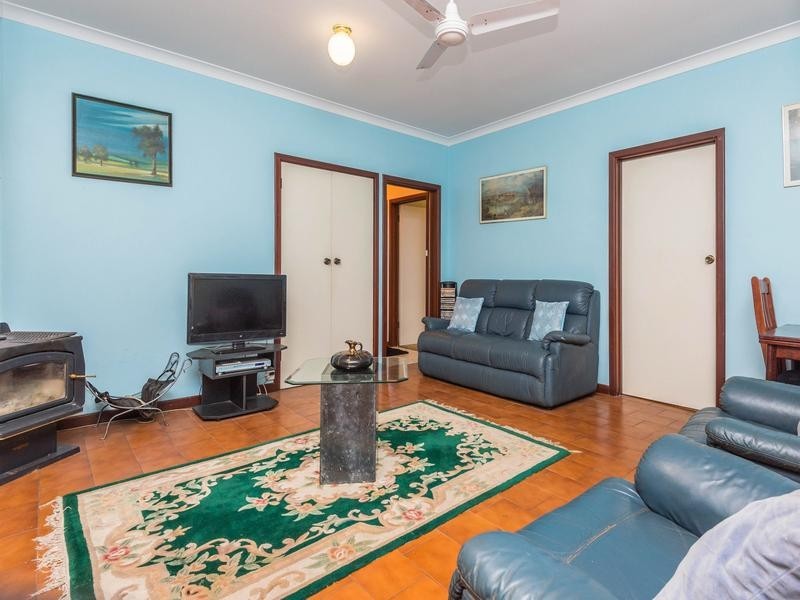 31 Sovereign Drive, Two Rocks WA 6037