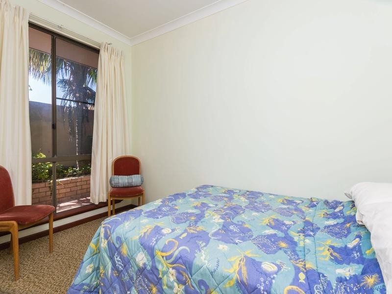 31 Sovereign Drive, Two Rocks WA 6037