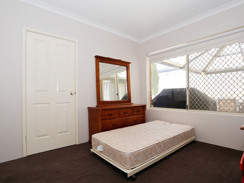 11 Rayner Drive, Landsdale WA 6065