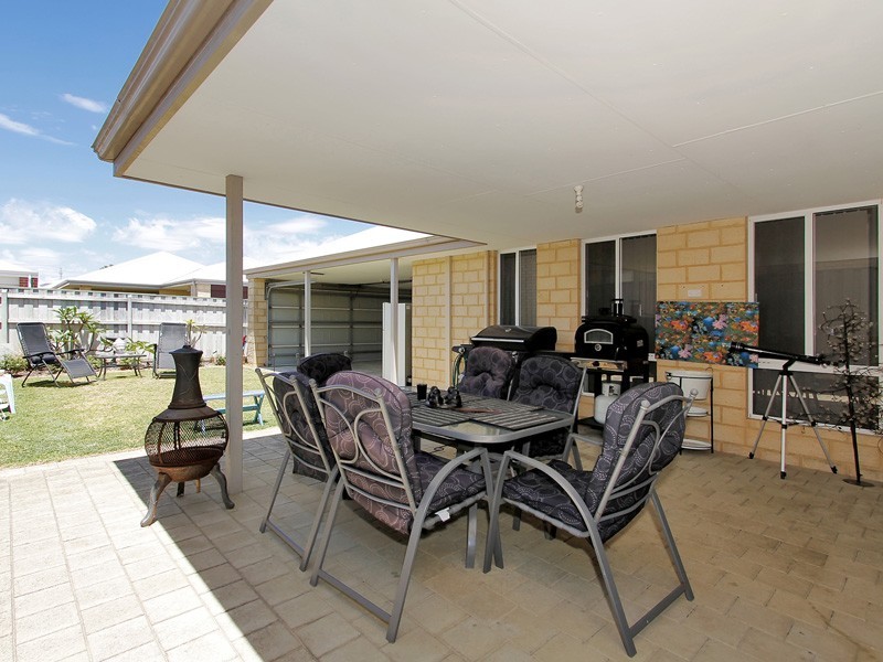42 Beachside Parade, Yanchep WA 6035