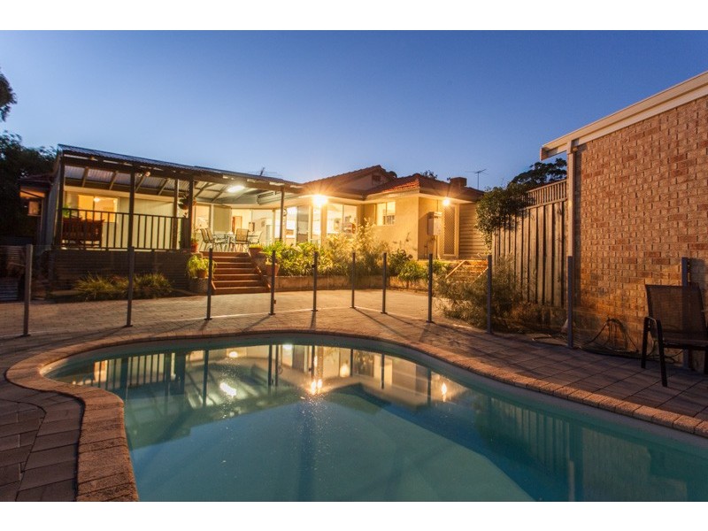 12 Kylie Street, Wembley Downs WA 6019