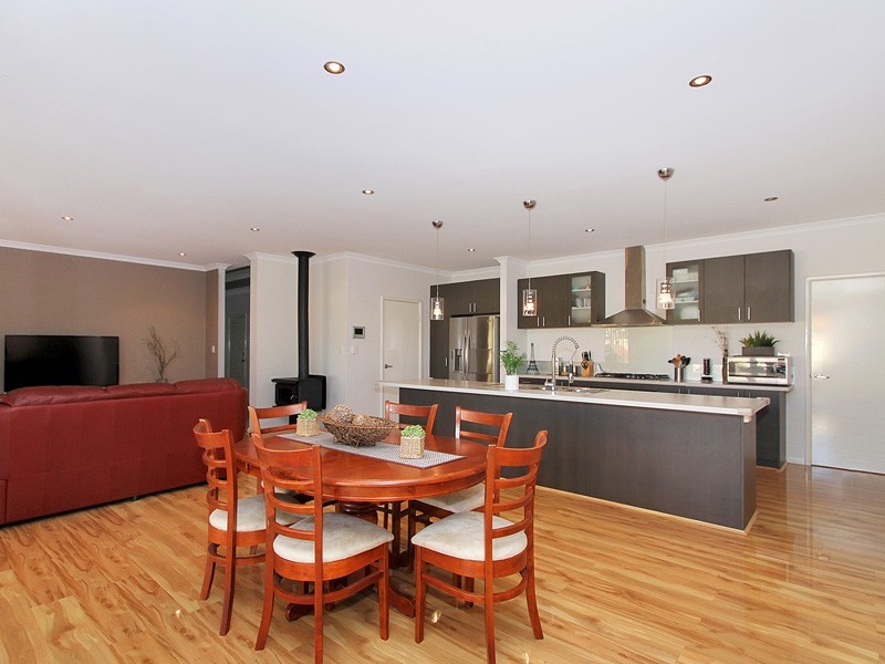 152 Nicholas Road, Hocking WA 6065