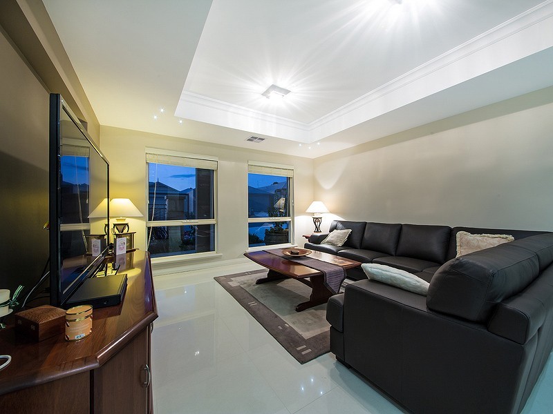 20 Panzano Circuit, Woodvale WA 6026