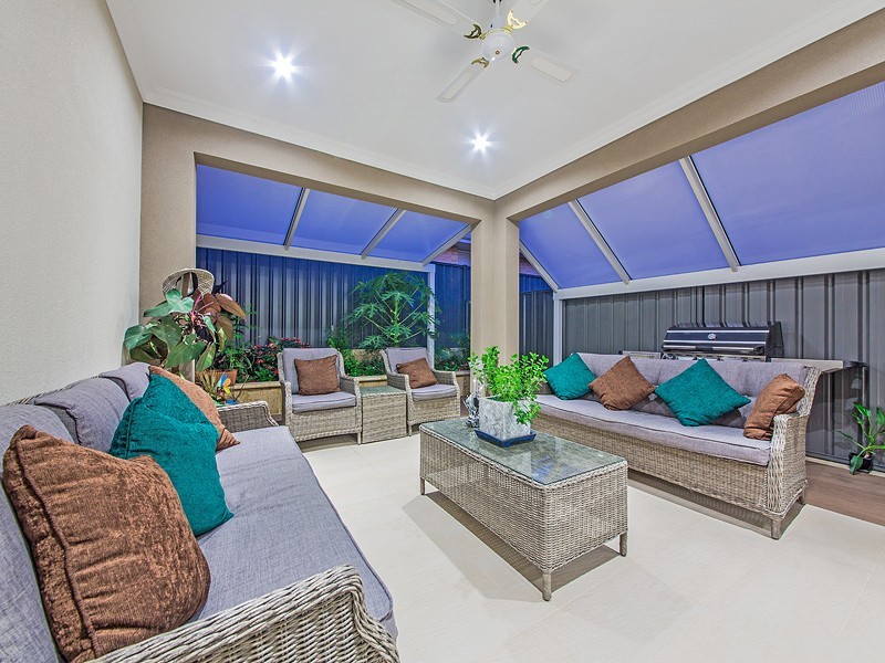 20 Panzano Circuit, Woodvale WA 6026