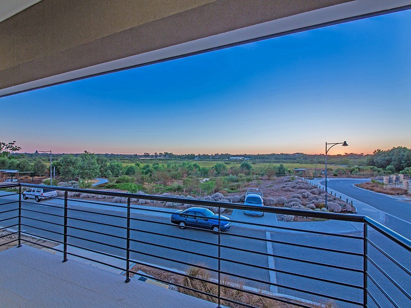 20 Panzano Circuit, Woodvale WA 6026