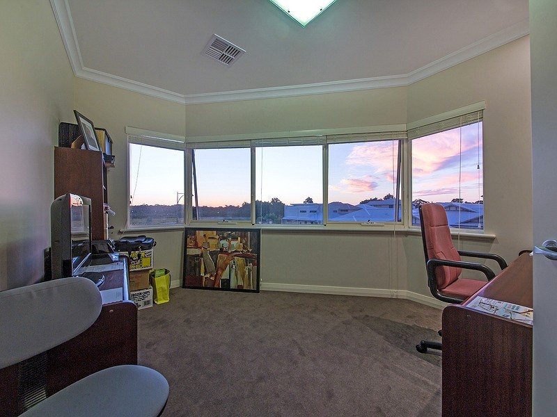 20 Panzano Circuit, Woodvale WA 6026