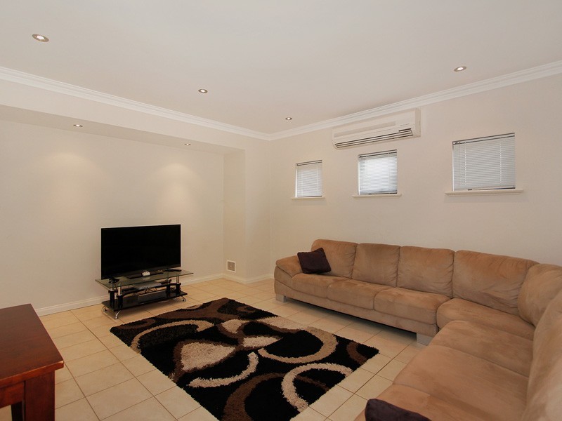 5/179 Wordsworth Ave, Yokine WA 6060