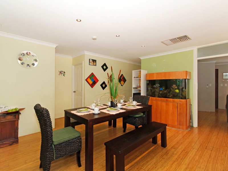 10 Pierre Place, Padbury WA 6025