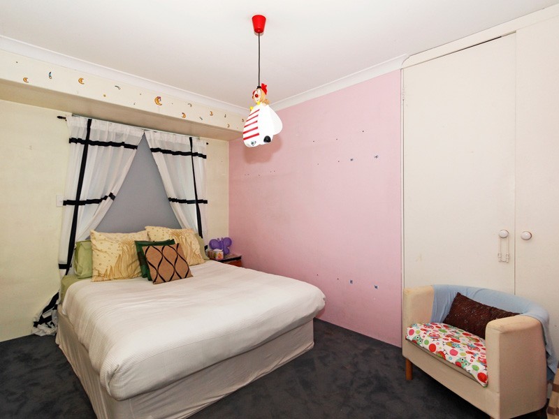 10 Pierre Place, Padbury WA 6025