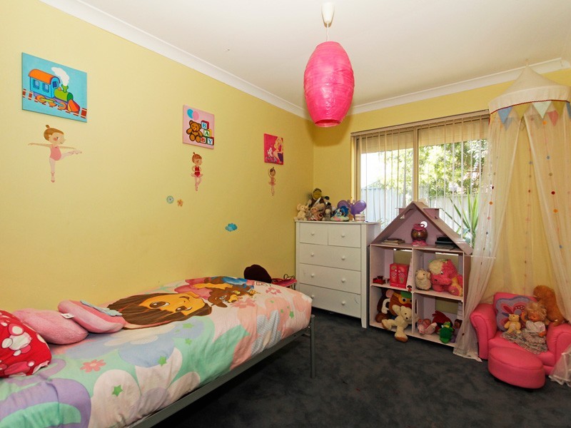 10 Pierre Place, Padbury WA 6025