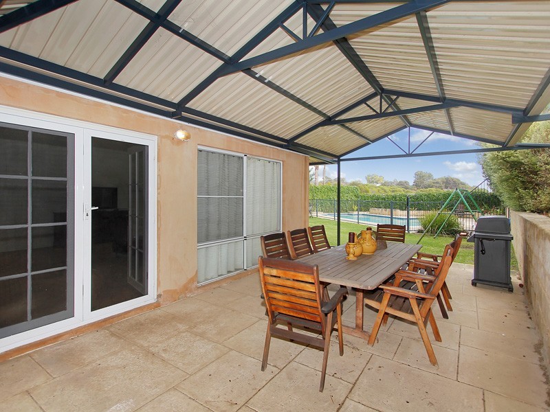 29 Mayena Retreat, Hillarys WA 6025