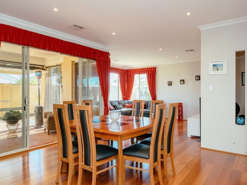 19 Fleetwood Link, Ellenbrook WA 6069