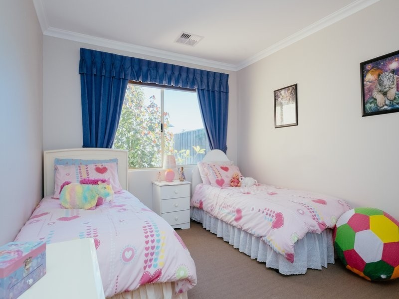 19 Fleetwood Link, Ellenbrook WA 6069