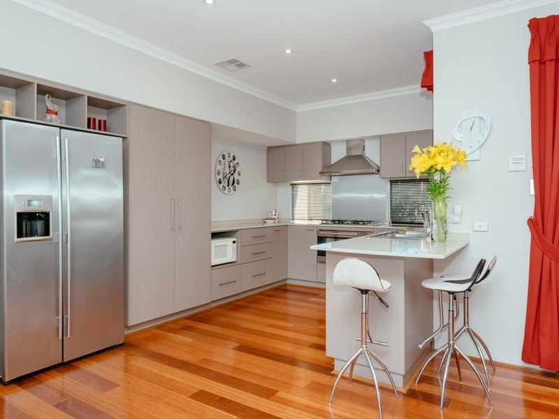 19 Fleetwood Link, Ellenbrook WA 6069