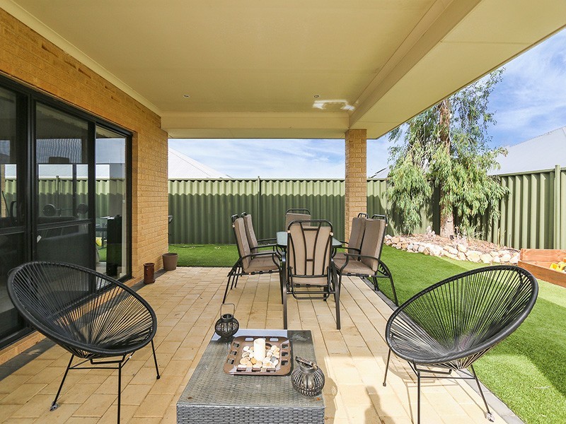 11 Clontarf Way, Butler WA 6036