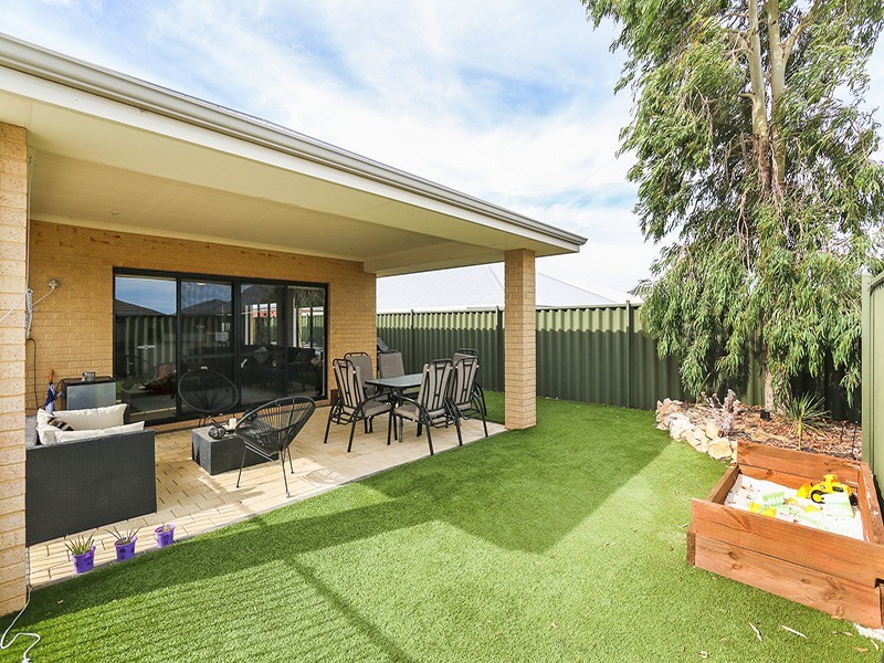 11 Clontarf Way, Butler WA 6036